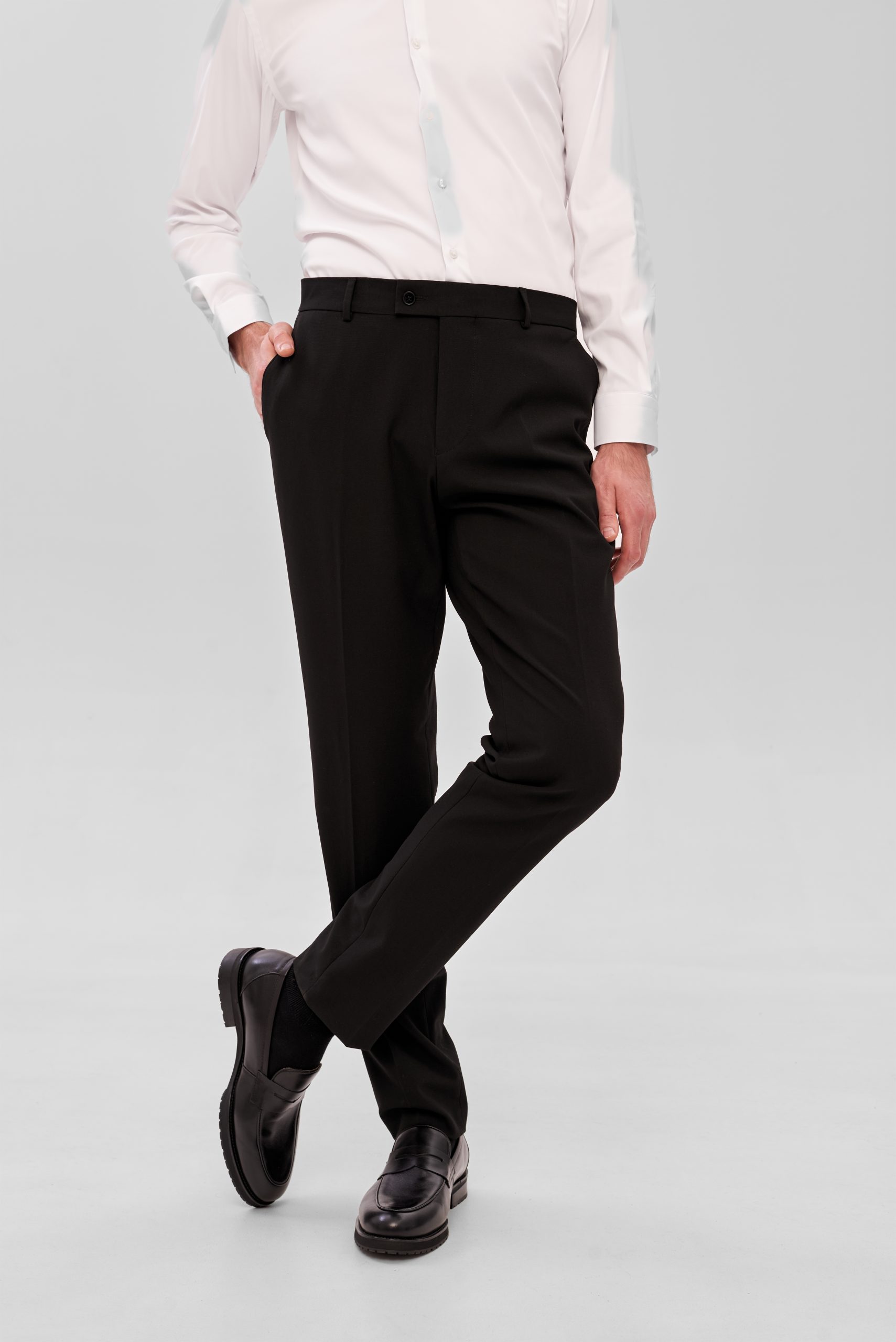 Чоловічі чорні класичні брюки