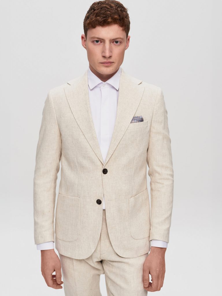 Чоловічий костюм лляний бежевого кольору