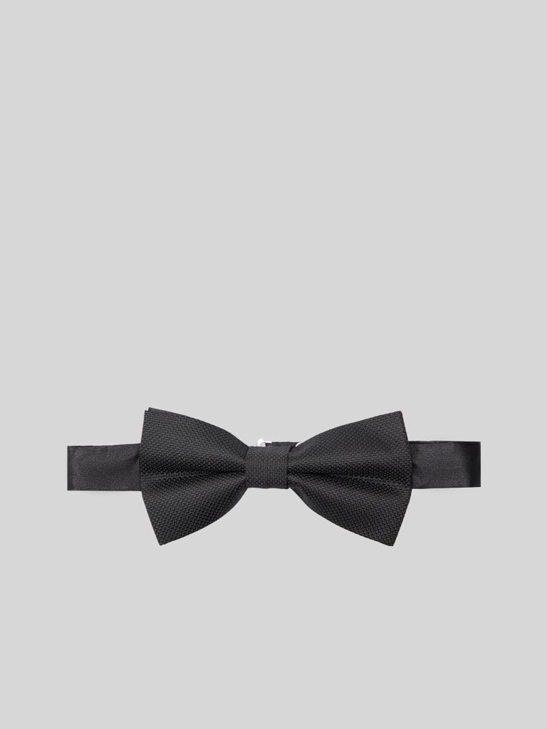 Метелик чорний зі структурної тканини